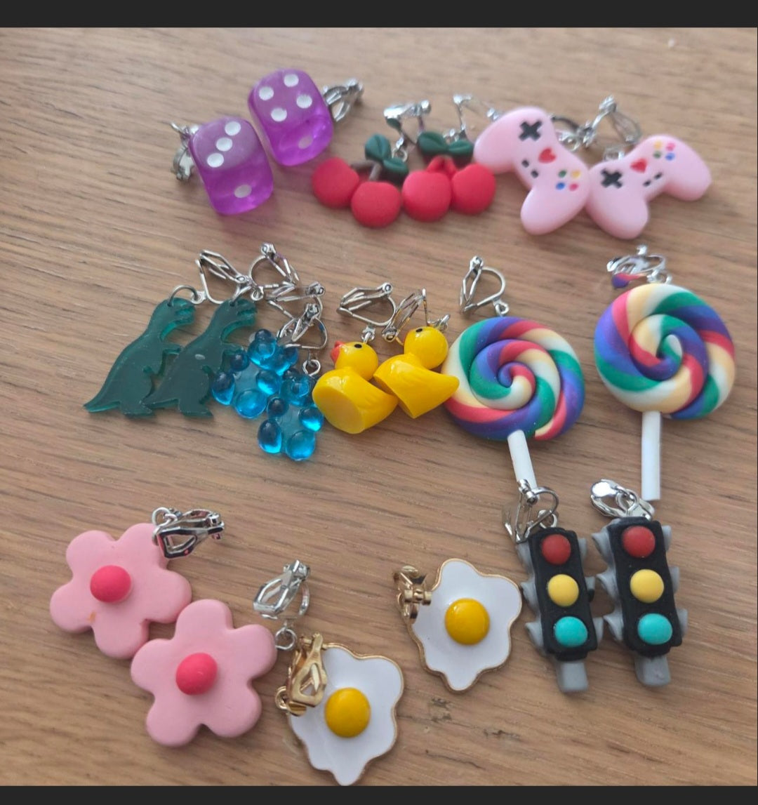 Cute Clip-On Earrings Bundle – Kawaii Novelty Earrings Set – Y2K Aesthetic Fun Jewellery